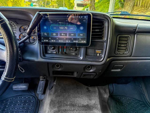2004 GMC Sierra 1500 Work Truck - Apple Play | Agoura Hills, CA | SoCal Auto Group