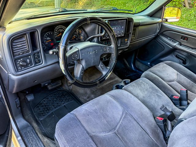 2004 GMC Sierra 1500 Work Truck - Apple Play | Agoura Hills, CA | SoCal Auto Group