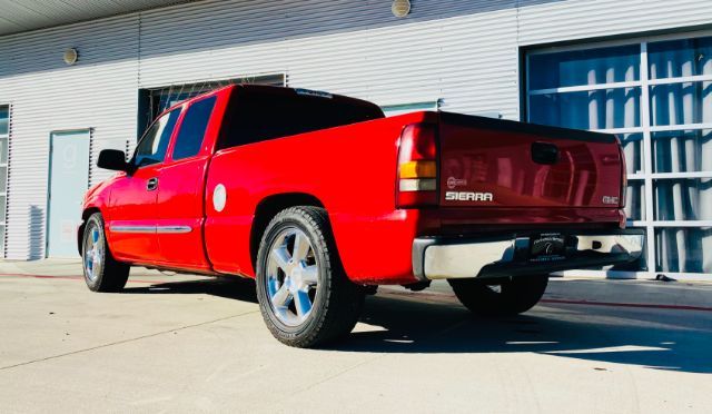 2004 GMC Sierra 1500 Ext. Cab Short Bed 2WD | Lubbock, TX | Chaparral Motors - Lubbock 2004 GMC Sierra 1500 Ext. Cab Short Bed 2WD | Lubbock, TX | Chaparral Motors - Lubbock