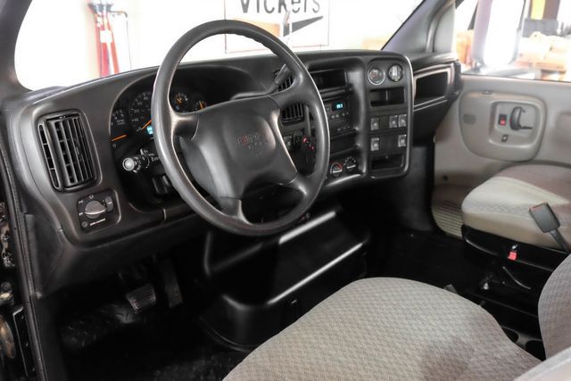 2004 GMC TC4500 | New York, NY | Spincar Demo Account 2004 GMC TC4500 | New York, NY | Spincar Demo Account