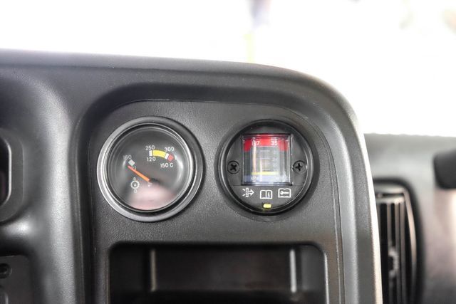 2004 GMC TC4500  | New York, NY | Spincar Demo Account