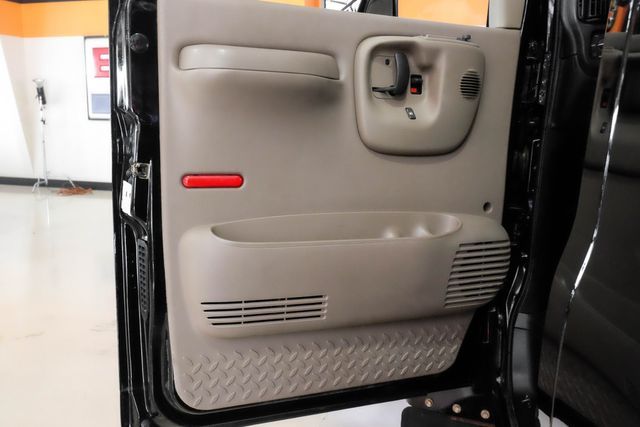 2004 GMC TC4500  | New York, NY | Spincar Demo Account