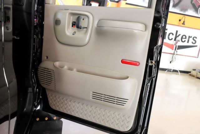 2004 GMC TC4500 | New York, NY | Spincar Demo Account 2004 GMC TC4500 | New York, NY | Spincar Demo Account