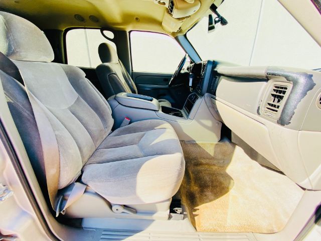 2004 GMC Yukon 2WD | Lubbock, TX | Chaparral Motors - Lubbock 2004 GMC Yukon 2WD | Lubbock, TX | Chaparral Motors - Lubbock