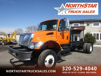 2004 7300 4x4 12' Cab Chassis Truck 16'4