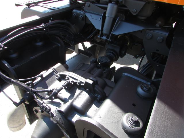 2004 7300 4x4 12' Cab Chassis Truck 16'4" Overall  | St Cloud MN | NorthStar Truck Sales