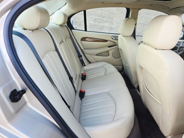 2004 Jaguar X-Type 3.0 | Ellisville, MO | AutoPort 2004 Jaguar X-Type 3.0 | Ellisville, MO | AutoPort