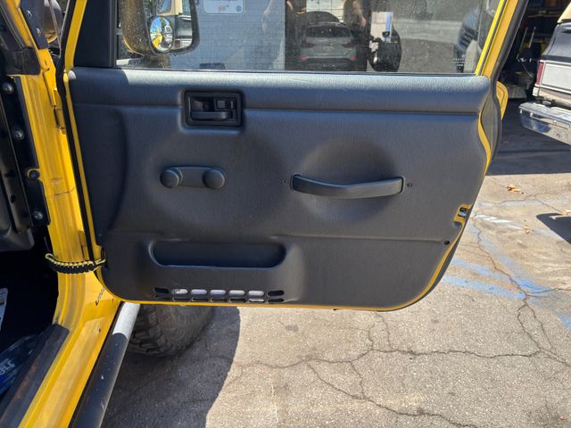 2004 Jeep Wrangler Unlimited | Brea, CA | Zeus Auto Dealers 2004 Jeep Wrangler Unlimited | Brea, CA | Zeus Auto Dealers