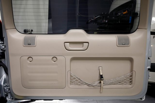 2004 Lexus GX 470 | Burbank, California | MDK International 2004 Lexus GX 470 | Burbank, California | MDK International