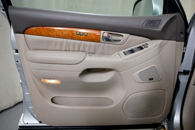 2004 Lexus GX 470 | Burbank, California | MDK International 2004 Lexus GX 470 | Burbank, California | MDK International