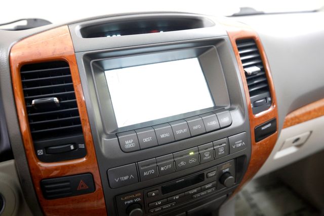 2004 Lexus GX 470 | Burbank, California | MDK International 2004 Lexus GX 470 | Burbank, California | MDK International