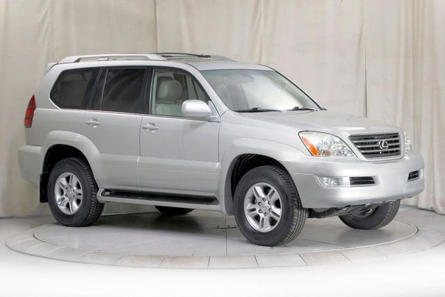 2004 Lexus GX 470 | Burbank, California | MDK International 2004 Lexus GX 470 | Burbank, California | MDK International