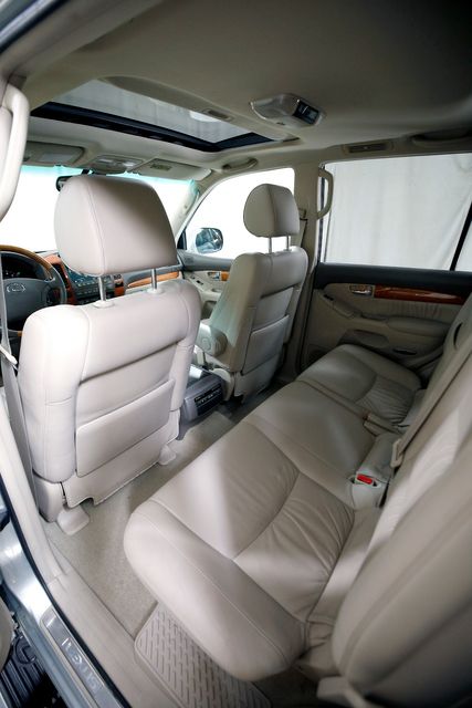 2004 Lexus GX 470 | Burbank, California | MDK International 2004 Lexus GX 470 | Burbank, California | MDK International