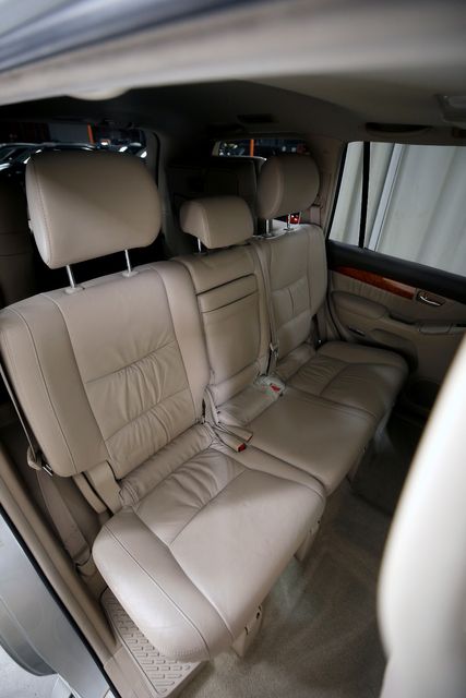 2004 Lexus GX 470 | Burbank, California | MDK International 2004 Lexus GX 470 | Burbank, California | MDK International