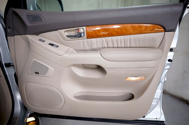 2004 Lexus GX 470 | Burbank, California | MDK International 2004 Lexus GX 470 | Burbank, California | MDK International