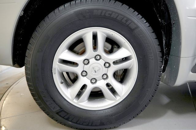 2004 Lexus GX 470 | Burbank, California | MDK International 2004 Lexus GX 470 | Burbank, California | MDK International