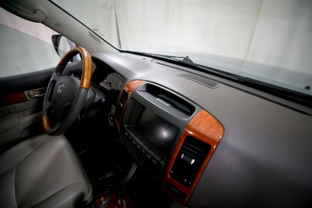 2004 Lexus GX 470 | Burbank, California | MDK International 2004 Lexus GX 470 | Burbank, California | MDK International