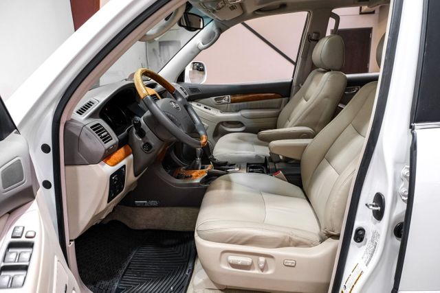 2004 Lexus GX 470 Base