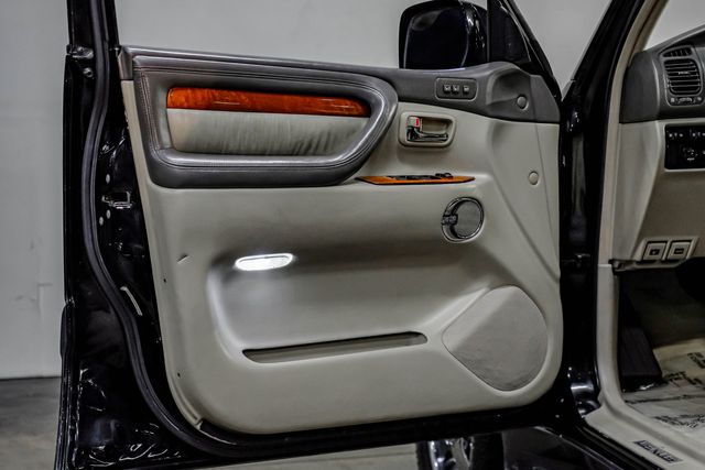 2004 Lexus LX 470 TEXAS TRUCK ZERO RUST Mark Levinson Audio RACK | Dallas, TX | East Dallas Diesel 2004 Lexus LX 470 TEXAS TRUCK ZERO RUST Mark Levinson Audio RACK | Dallas, TX | East Dallas Diesel