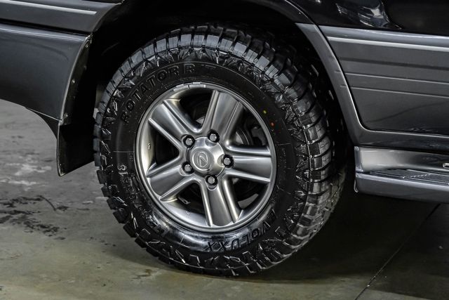 2004 Lexus LX 470 Mark Levinson 18" Alloys 33" R/T 3rd Row Texas SUV | Dallas, TX | East Dallas Diesel 2004 Lexus LX 470 Mark Levinson 18" Alloys 33" R/T 3rd Row Texas SUV | Dallas, TX | East Dallas Diesel