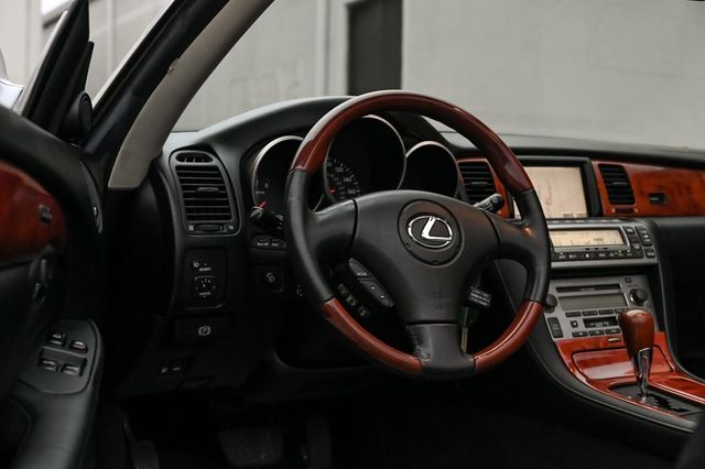 2004 Lexus SC 430 Power Hardtop Convertible Mark Levinson Audio Nav 2004 Lexus SC 430 Power Hardtop Convertible Mark Levinson Audio Nav