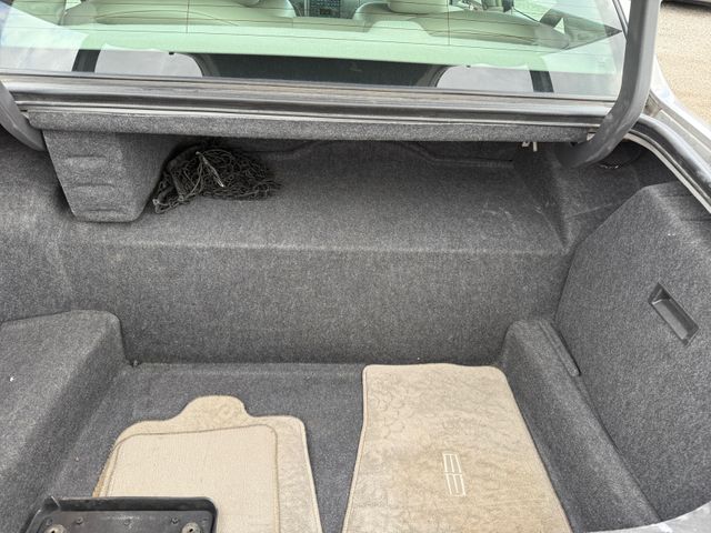 2004 Lincoln Town Car Ultimate