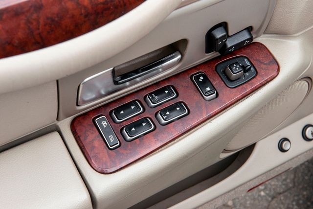 2004 Lincoln Town Car Ultimate | Van Nuys, CA | Stellar Auto INC. 2004 Lincoln Town Car Ultimate | Van Nuys, CA | Stellar Auto INC.