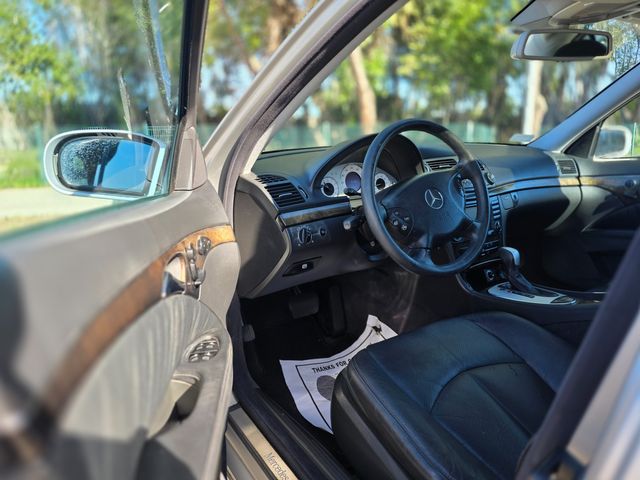 2004 Mercedes-Benz E-Class E 320 2004 Mercedes-Benz E-Class E 320