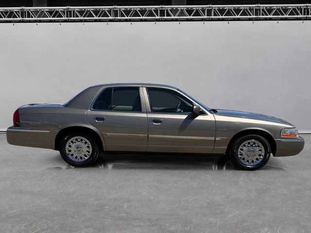 2004 Mercury Grand Marquis GS | Arlington Heights, IL | Gmotorcars 2004 Mercury Grand Marquis GS | Arlington Heights, IL | Gmotorcars