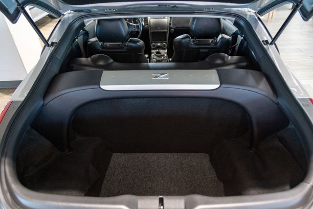 2004 Nissan 350Z Touring Manual show condition