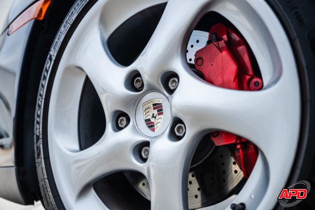 2004 Porsche 911 Carrera 4S