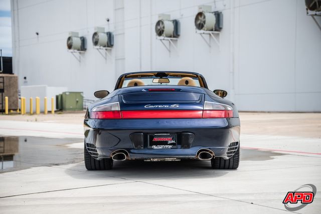 2004 Porsche 911 Carrera 4S
