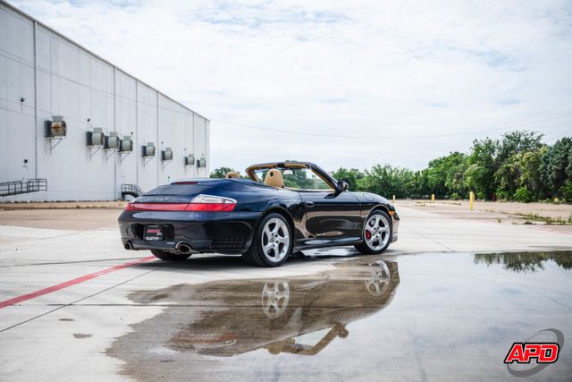 2004 Porsche 911 Carrera 4S