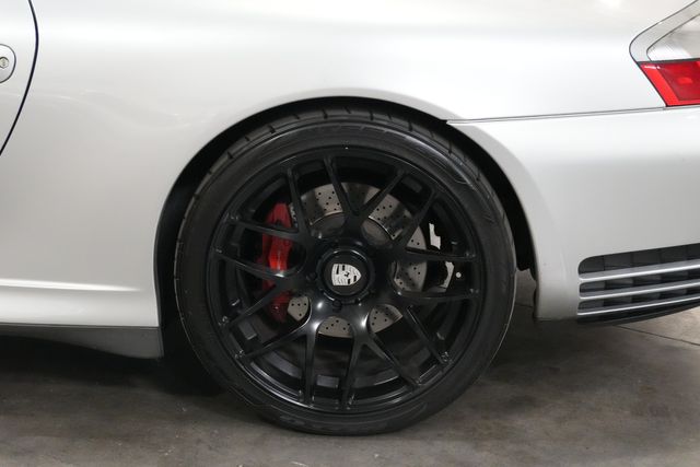 2004 Porsche 911 Carrera 4S