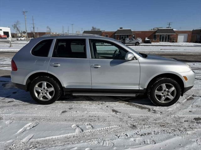 2004 Porsche Cayenne Tiptronic