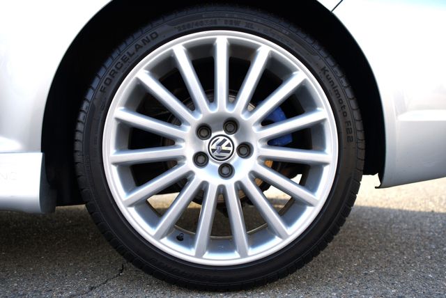 2004 Volkswagen R32 | Fresno, CA | 2K MOTORS 2004 Volkswagen R32 | Fresno, CA | 2K MOTORS