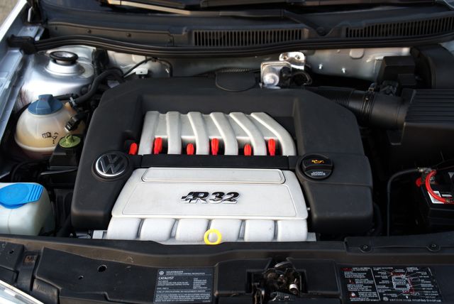 2004 Volkswagen R32 | Fresno, CA | 2K MOTORS 2004 Volkswagen R32 | Fresno, CA | 2K MOTORS