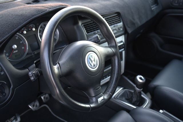 2004 Volkswagen R32 | Fresno, CA | 2K MOTORS 2004 Volkswagen R32 | Fresno, CA | 2K MOTORS
