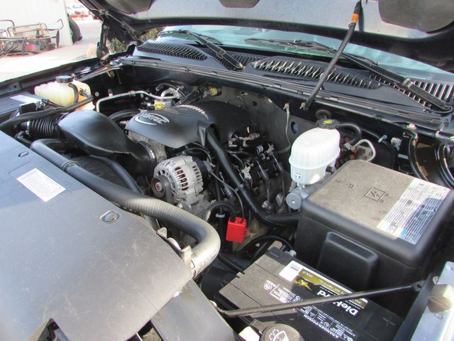 2005 3500 4x2 Reg Cab, 11'6" Flatbed | St Cloud MN | NorthStar Truck Sales 2005 3500 4x2 Reg Cab, 11'6" Flatbed | St Cloud MN | NorthStar Truck Sales