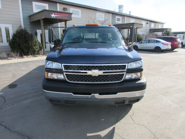 2005 3500 4x2 Reg Cab, 11'6" Flatbed | St Cloud MN | NorthStar Truck Sales 2005 3500 4x2 Reg Cab, 11'6" Flatbed | St Cloud MN | NorthStar Truck Sales