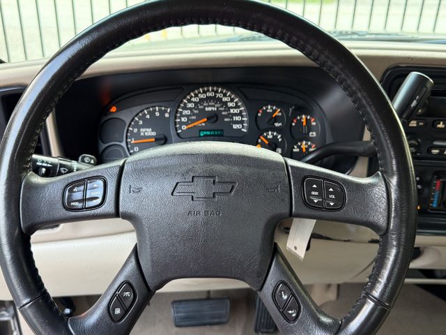 2005 Chevrolet Avalanche 1500 LS