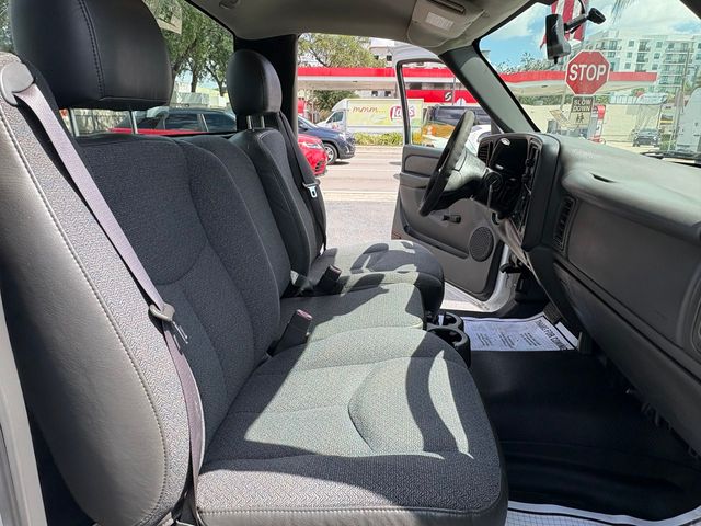 2005 Chevrolet Silverado 1500 Work Truck