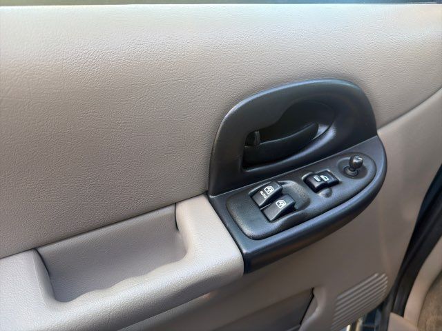 2005 Chevrolet Venture LT Entertainer Imports and More Inc 2005 Chevrolet Venture LT Entertainer Imports and More Inc