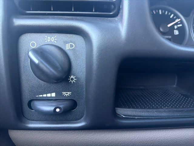 2005 Chevrolet Venture LT Entertainer Imports and More Inc 2005 Chevrolet Venture LT Entertainer Imports and More Inc