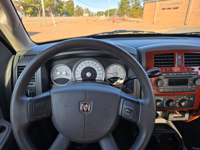 2005 Dodge Dakota SLT