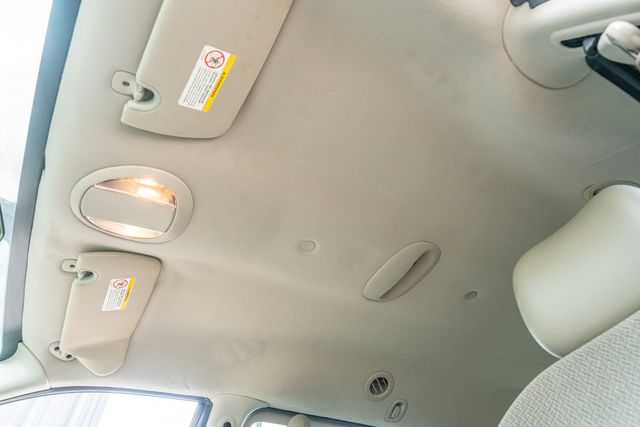 2005 Dodge Grand Caravan SE / DUAL SLIDING DOORS / LOW MILES / CLEAN CARFAX | Austin, TX | Rocky Mountain Truck Stop Austin 2005 Dodge Grand Caravan SE / DUAL SLIDING DOORS / LOW MILES / CLEAN CARFAX | Austin, TX | Rocky Mountain Truck Stop Austin