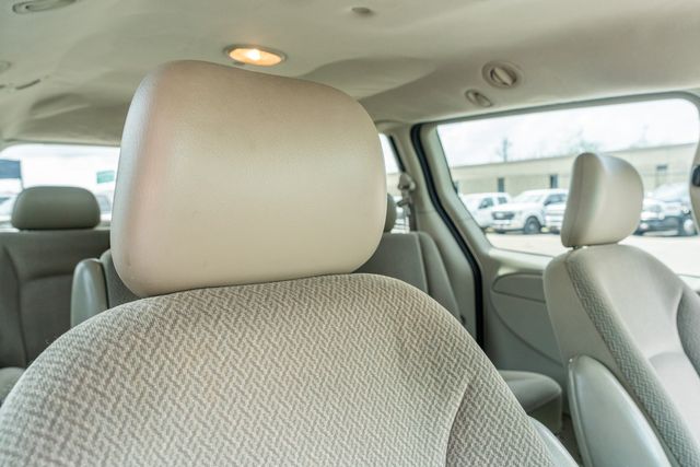 2005 Dodge Grand Caravan SE / DUAL SLIDING DOORS / LOW MILES / CLEAN CARFAX | Dallas, TX | Rocky Mountain Truck Stop Dallas 2005 Dodge Grand Caravan SE / DUAL SLIDING DOORS / LOW MILES / CLEAN CARFAX | Dallas, TX | Rocky Mountain Truck Stop Dallas
