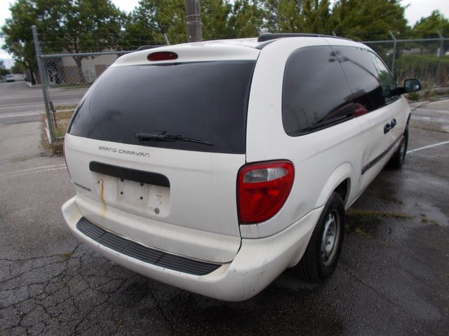 2005 Dodge Grand Caravan SE 2005 Dodge Grand Caravan SE