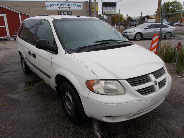 2005 Dodge Grand Caravan SE