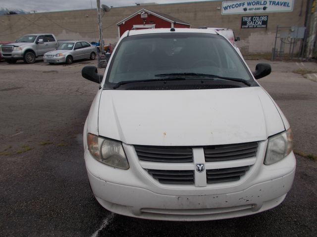 2005 Dodge Grand Caravan SE 2005 Dodge Grand Caravan SE